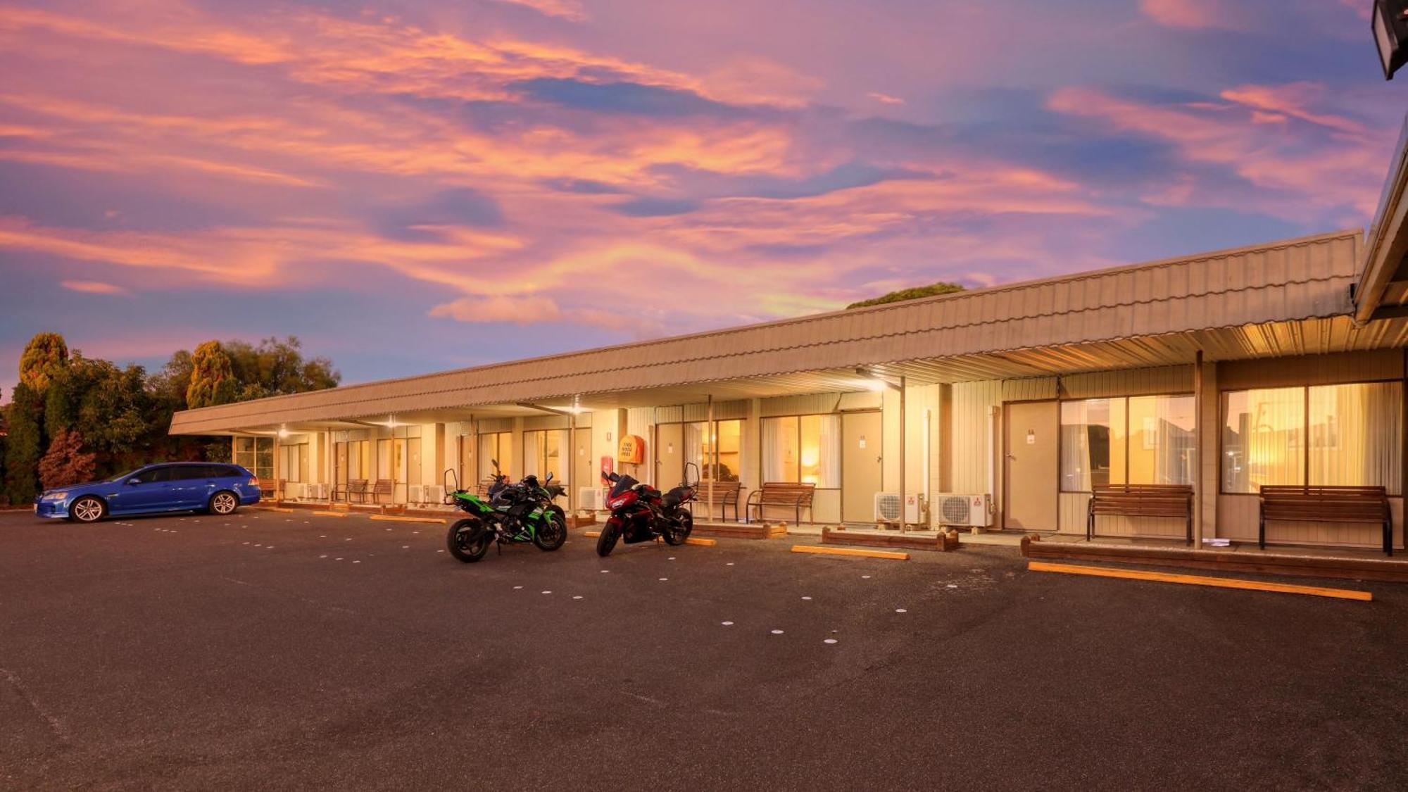 Comfort Inn Ντέβονπορτ Εξωτερικό φωτογραφία
