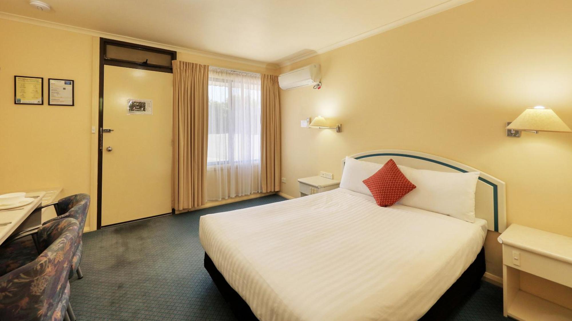 Comfort Inn Ντέβονπορτ Εξωτερικό φωτογραφία